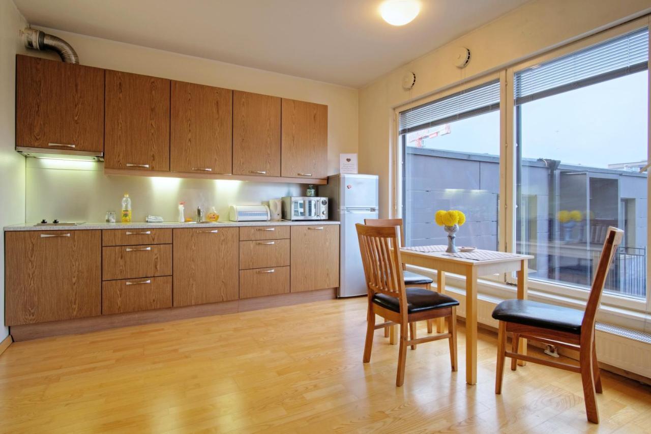 Studio Apartment In Quiet Heart Of Everything Tallinn Eksteriør billede