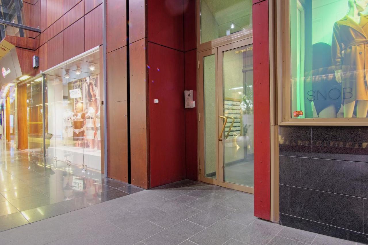 Studio Apartment In Quiet Heart Of Everything Tallinn Eksteriør billede
